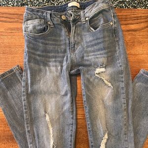 Altar’s State Boyfriend Jeans light wash